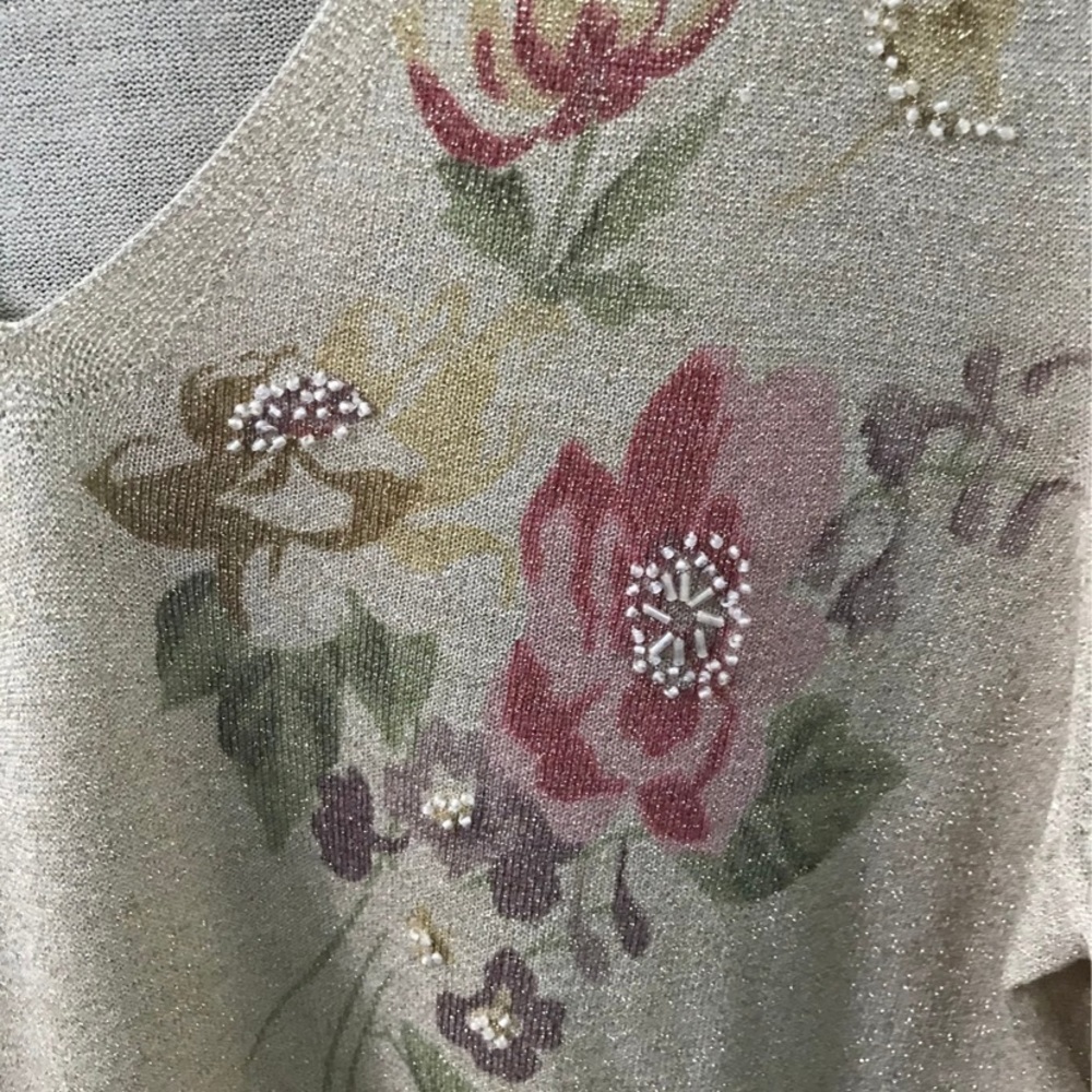 Beaded top - Picture 2 of 4